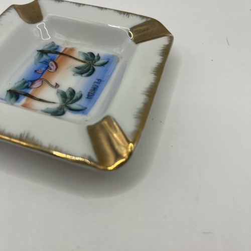 Vintage Florida Souvenir Ashtray Porcelain Palm Trees Flamingos Made in Japan - Picture 5 of 6