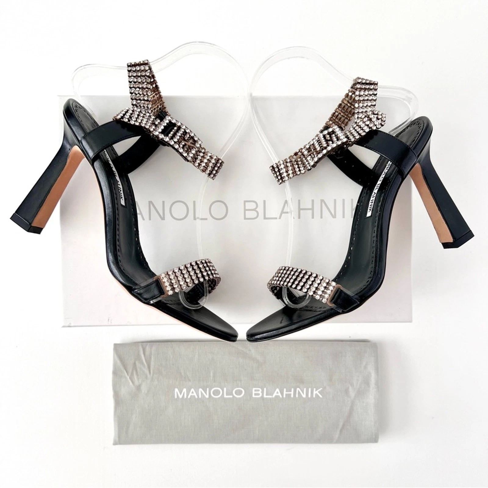 MBT MANOLO BLAHNIK Sandalo con cinturino alla caviglia gioiello in pelle nera Bashifa US 6