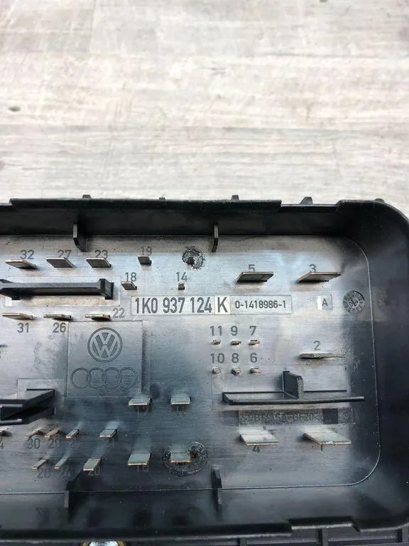 VW PASSAT Variant B7 365 Fuse Box Module 1K0937124K 1.60 Petrol 220kw ...