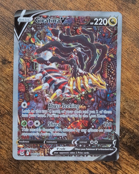 The Pokemon Company Giratina V 186/196 Lost Origin Alt Full Art Holo UR ENG
