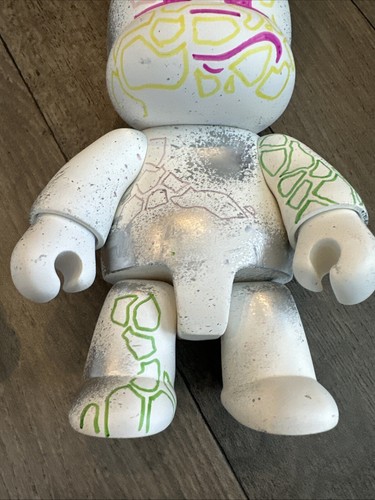 Qee Bunny’s Custom By Famous Artists Nasty & Unknown 1 Of 1 - Vinyl Figures Sign - Bild 8 von 9