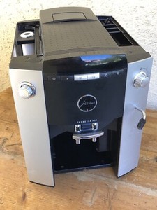 JURA Impressa F50 Kaffeevollautomat Unvollständig Teile Fehlen Ungeprüft