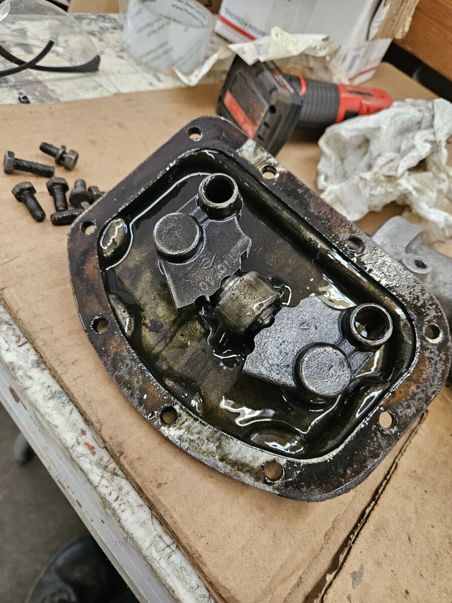 1962 Borg Warner T-10 4 speed, Cast Iron Case, Aluminum Tail, Close Ratio T10-1B 1962 Borg Warner T-10 4 speed, Cast Iron Case, Aluminum Tail, Close Ratio T10-1B