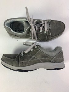 ahnu travel shoes
