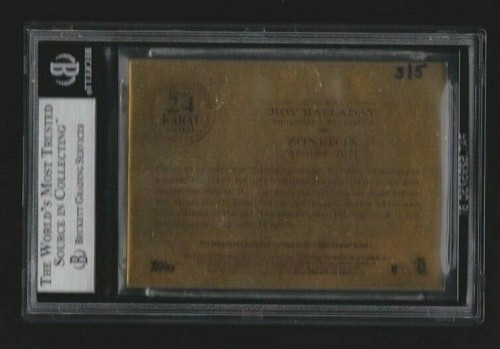2012 TOPPS GOLDEN MOMENTS 24K KARAT EMBEDDED ROY HALLADAY SSP HAND #/5 1:167,500 - Picture 2 of 2