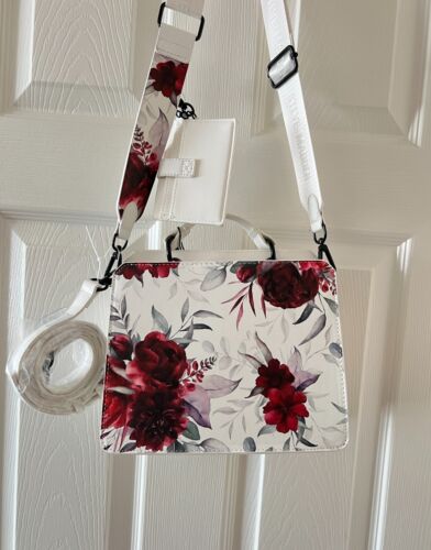 Steve Madden BEVELYN Floral DT625665 Satchel Crossbody Bag White Black NWT - Picture 10 of 26