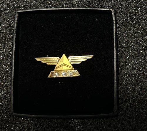 Spilla Delta Airlines 45 anni / set 3 diamanti in oro 14k / RARA