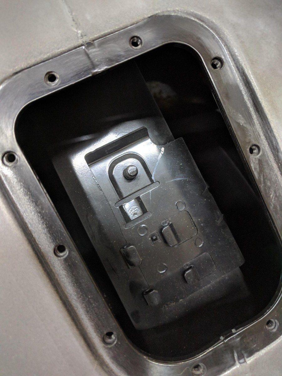 ハーレータンク s-l1200.jpg