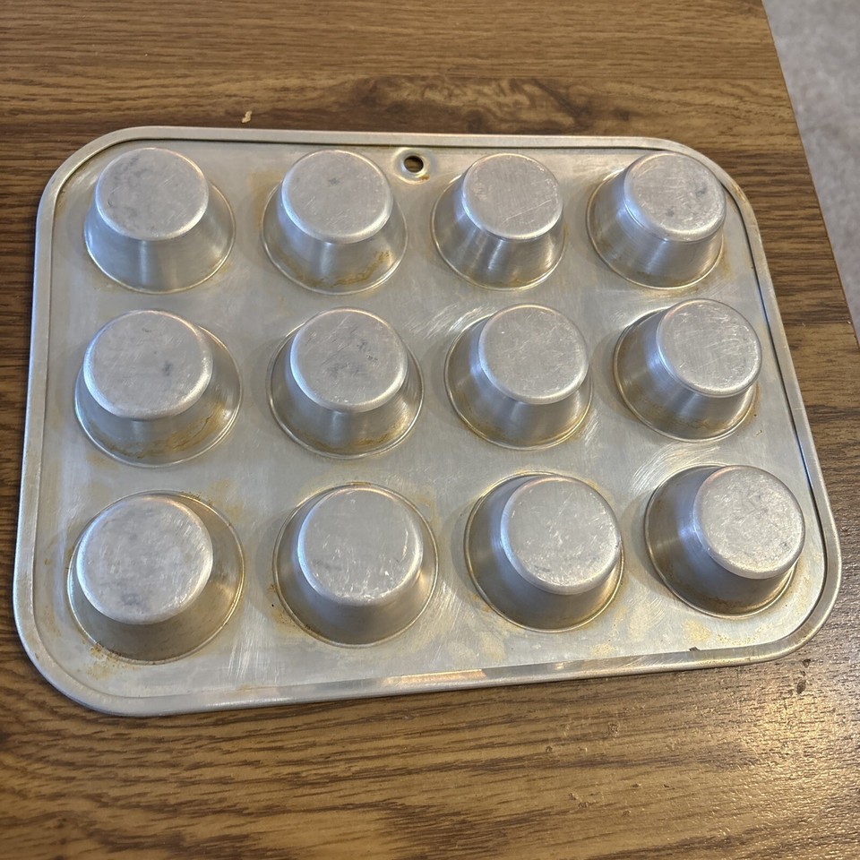 Mirro USA Vintage Mini Muffin Tin Pan Aluminum , Model 82 M eBay