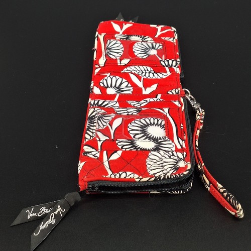 Vera Bradley Wristlet Wallet Quilted Cotton 2 ID Windows Magnetic Zip Slot 19520 - Picture 6 of 12