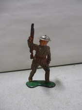 Barclay US Army Soldier Charging with Rifle BB