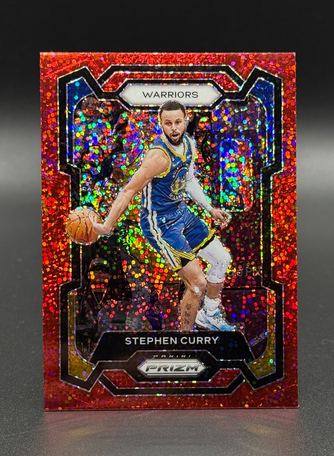 2023-24 Panini Prizm #119 STEPHEN CURRY Red Sparkle Prizm Warriors
