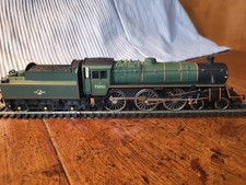 Bachmann Standard Class 4 MT 4-6-0 Green with silver pipe work