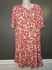 Old Navy Dress Womens Medium Red White Floral Short Sleeve Swing A Line