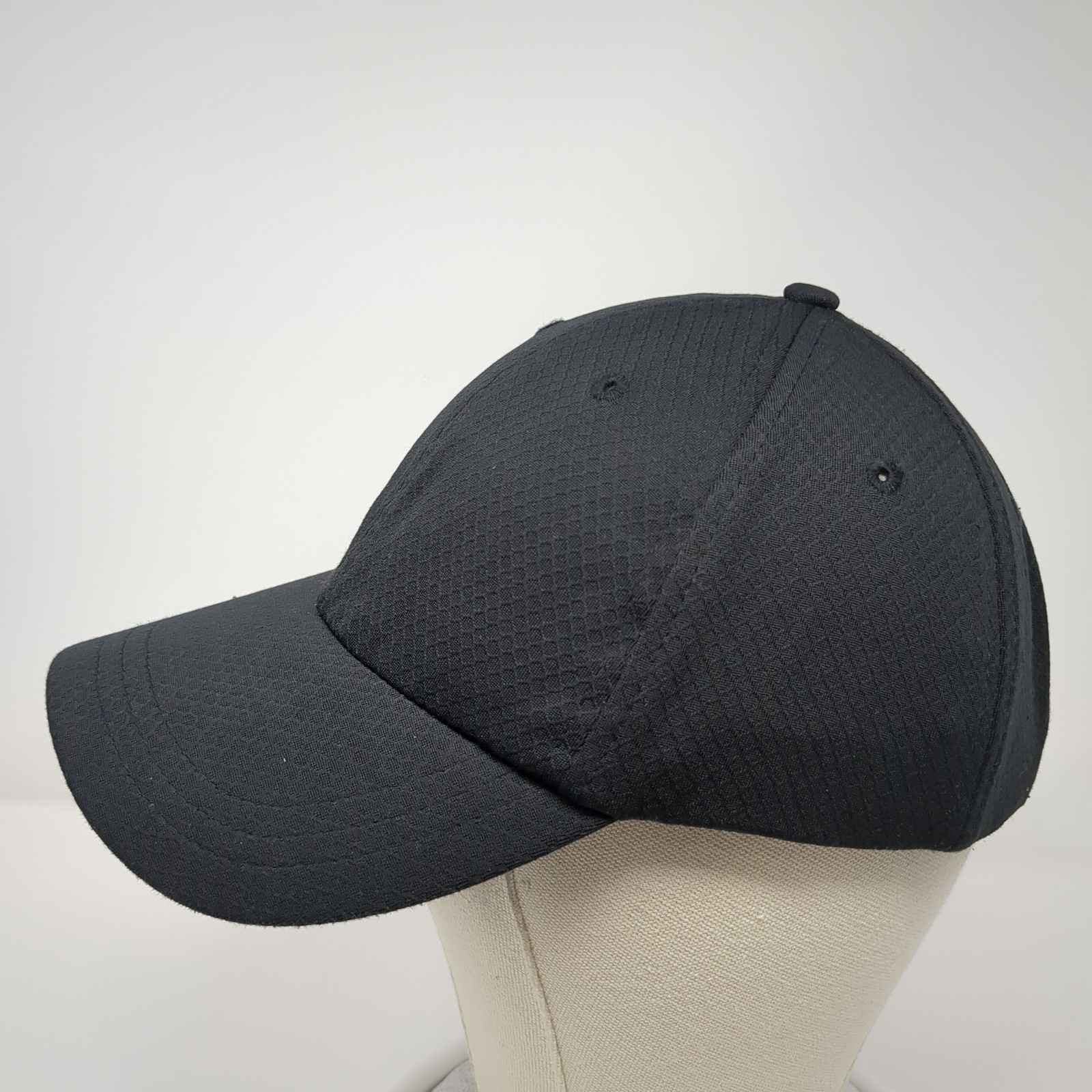 Gaiam Slideback Hat Solid Black One Size Adjustab… - image 3