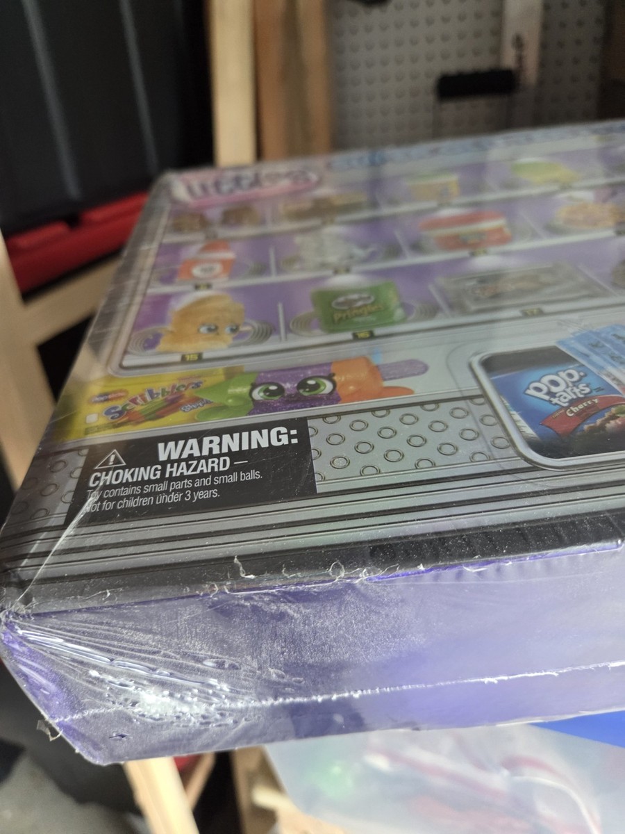 Shopkins Real Littles Super Glitter Mystery Set 197 Piece for