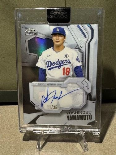 2026 Topps Chrome Black Yoshinobu Yamamoto Ivory Autographs (Raw)