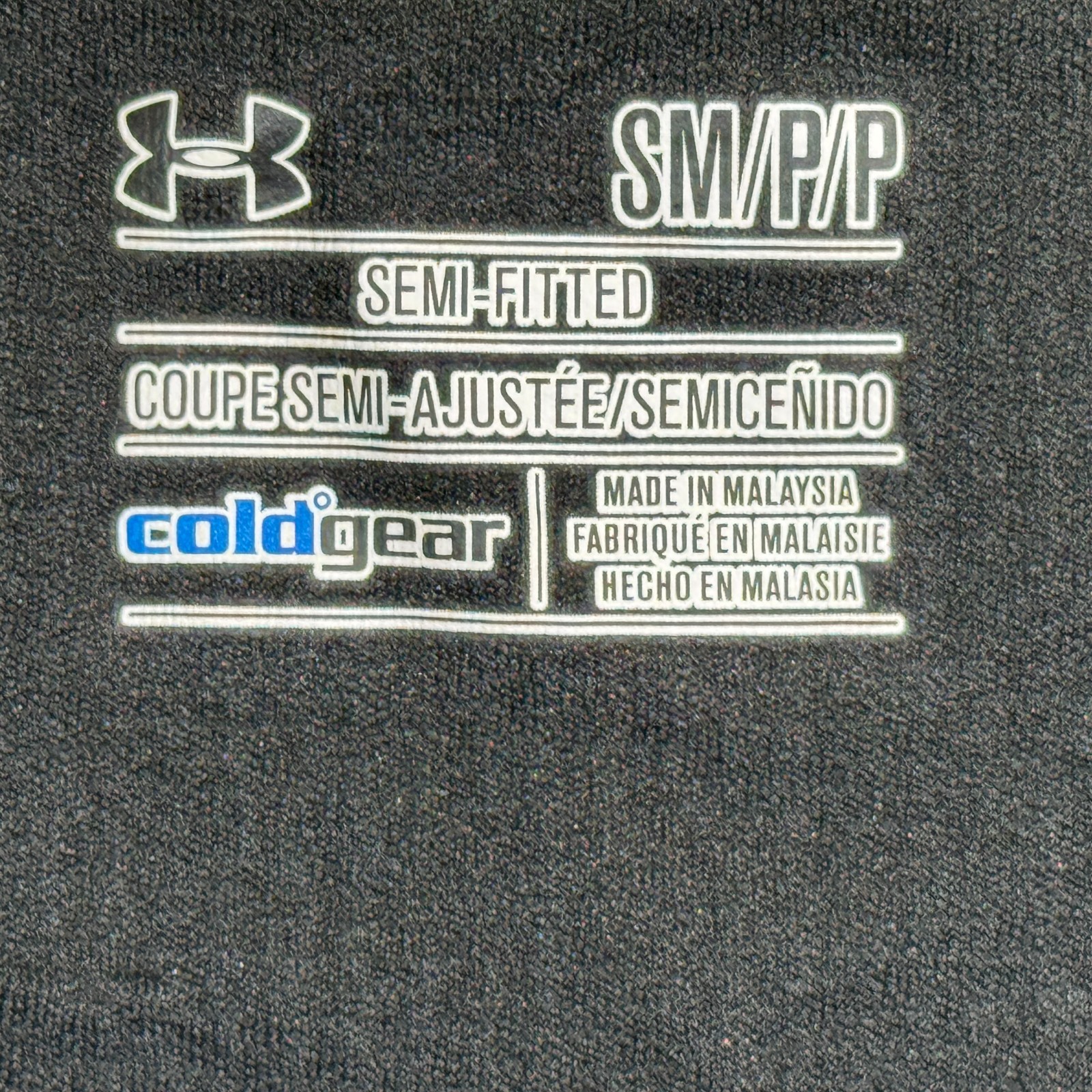 Under Armour Run Jacket Womens S Black Cold Gear Semi Fitted Full Zip 1222008 thumbnail 3