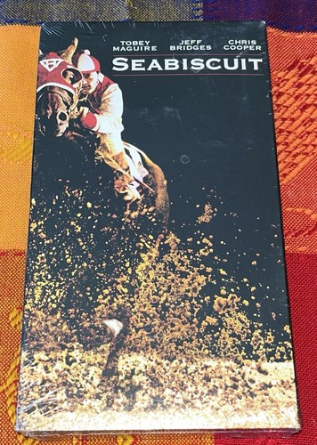 Seabiscuit VHS 2003 Universal Toby Maguire Jeff Bridges Chris Cooper New Sealed - Picture 1 of 6
