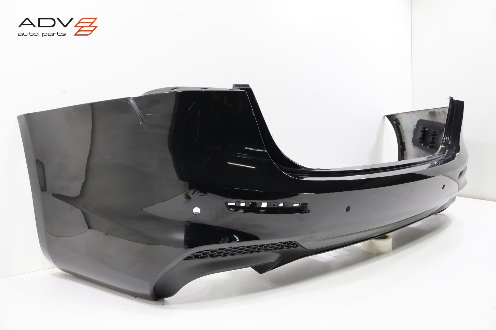 2017 - 2020 MASERATI GHIBLI REAR BUMPER COVER PANEL OEM