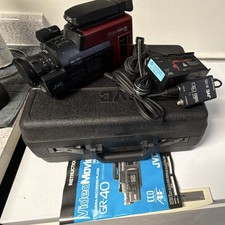JVC VideoMovie GR-40 VHS-C Camcorder 6x Zoom Auto Focus w/ Case  Accessories
