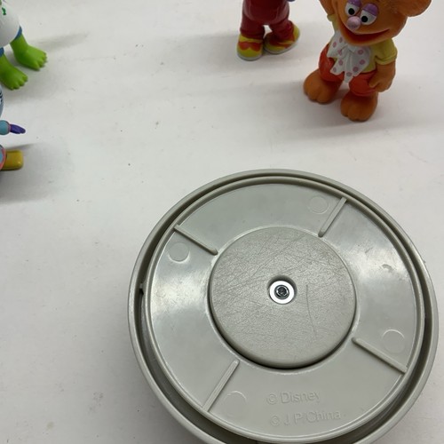 Disney Junior 2019 MUPPET BABIES 5 Piece Collectible Figure Set Smoke Free Clean - Picture 10 of 10