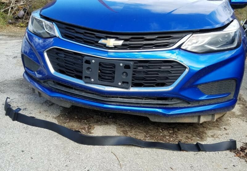 Chevrolet Cruze 2016-2018 84284101 front bumper grille-air