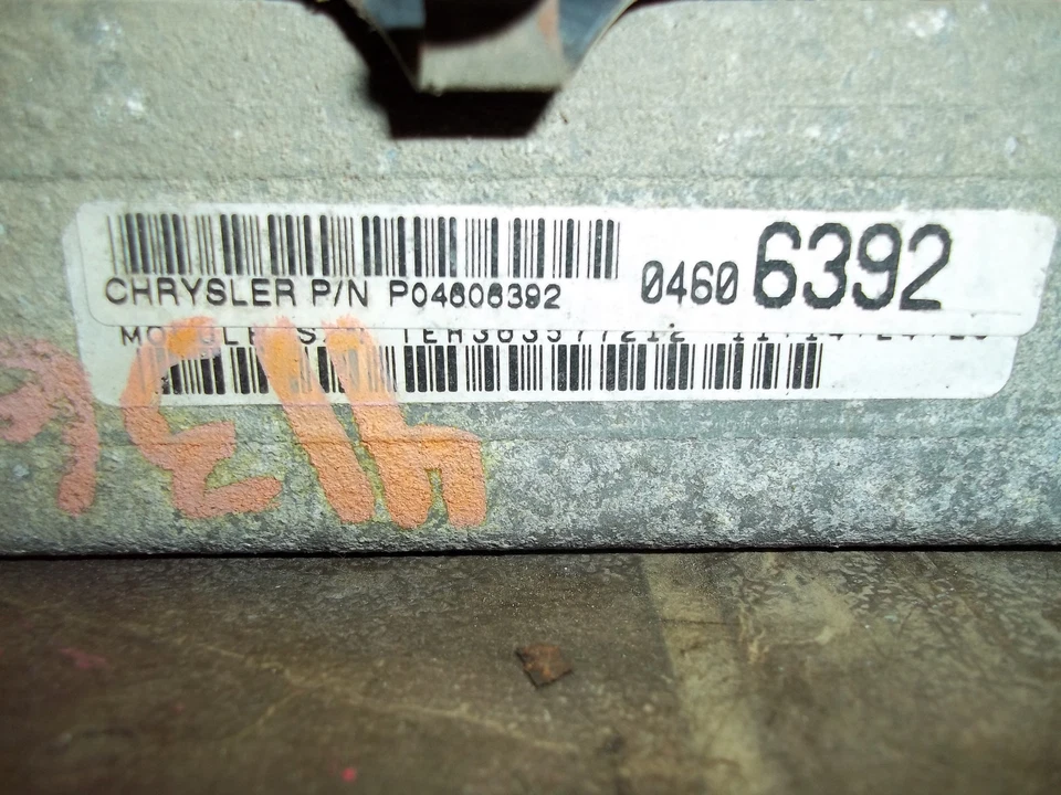 Chrysler Concorde LHS 1996 Dodge Intrepid Vision New Yorker control del motor ECM Foto 4 de 4