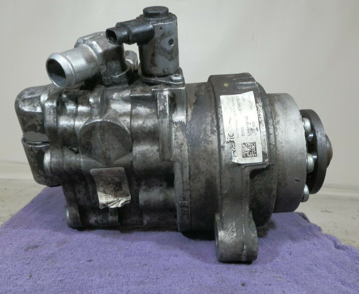 2010-2014 BMW X5 & X6 OEM POWER STEERING PUMP - #LH2115142 