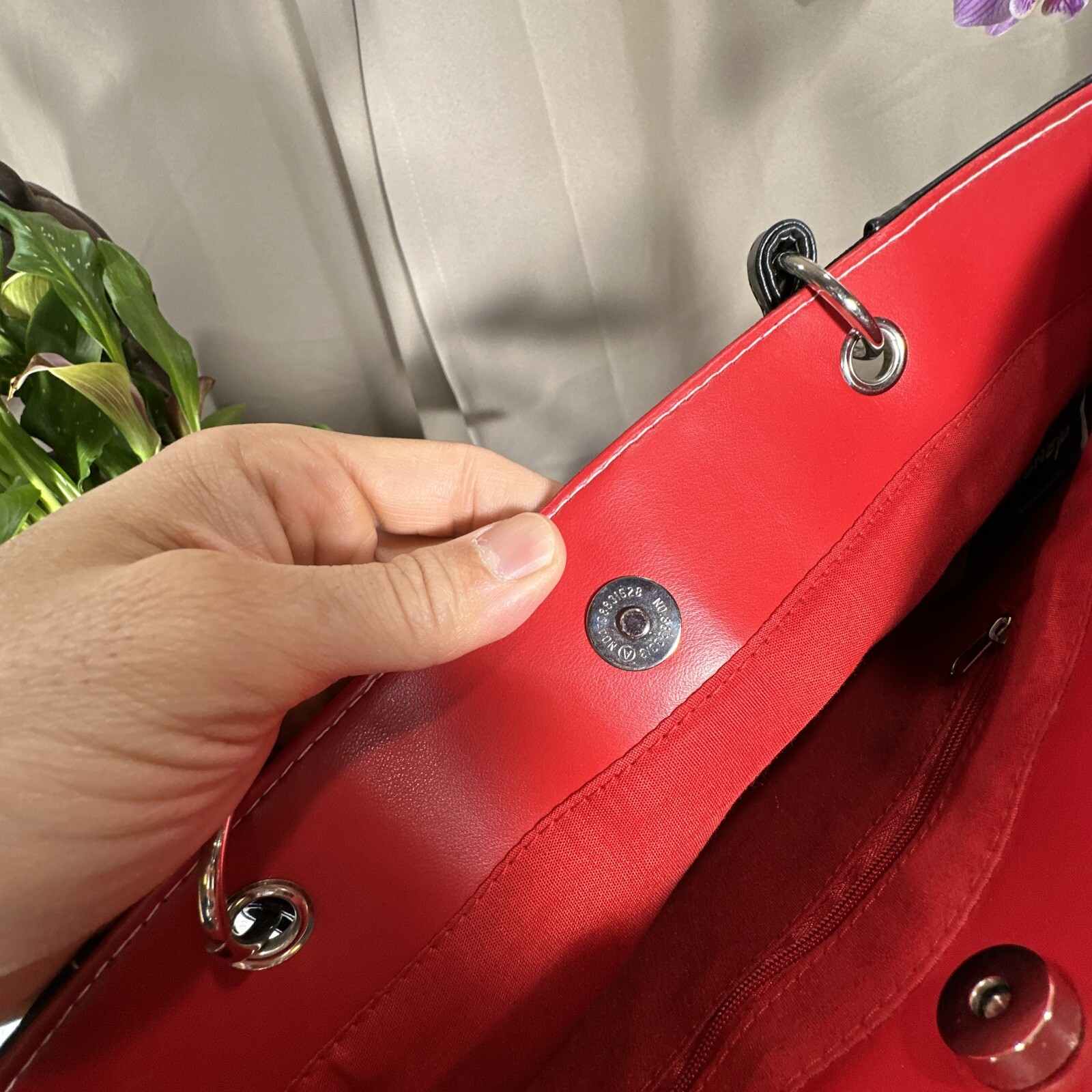 Authentic Disney Animations Mickey Mouse Purse Pu… - image 11