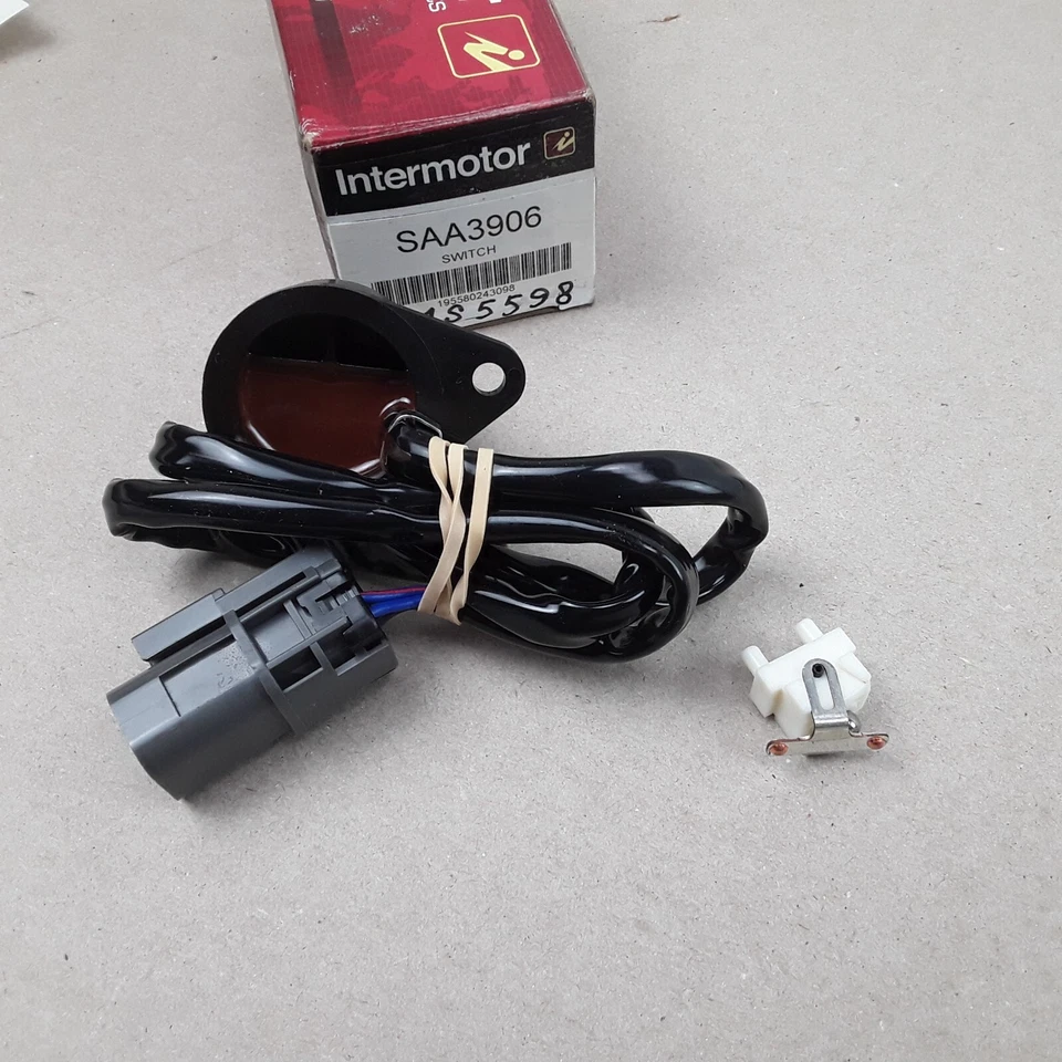 Переключатель заднего света подходит для INFINITI I30 Nissan Axxess Stanza Altima (1986-2001) - Изображение 3 из 4