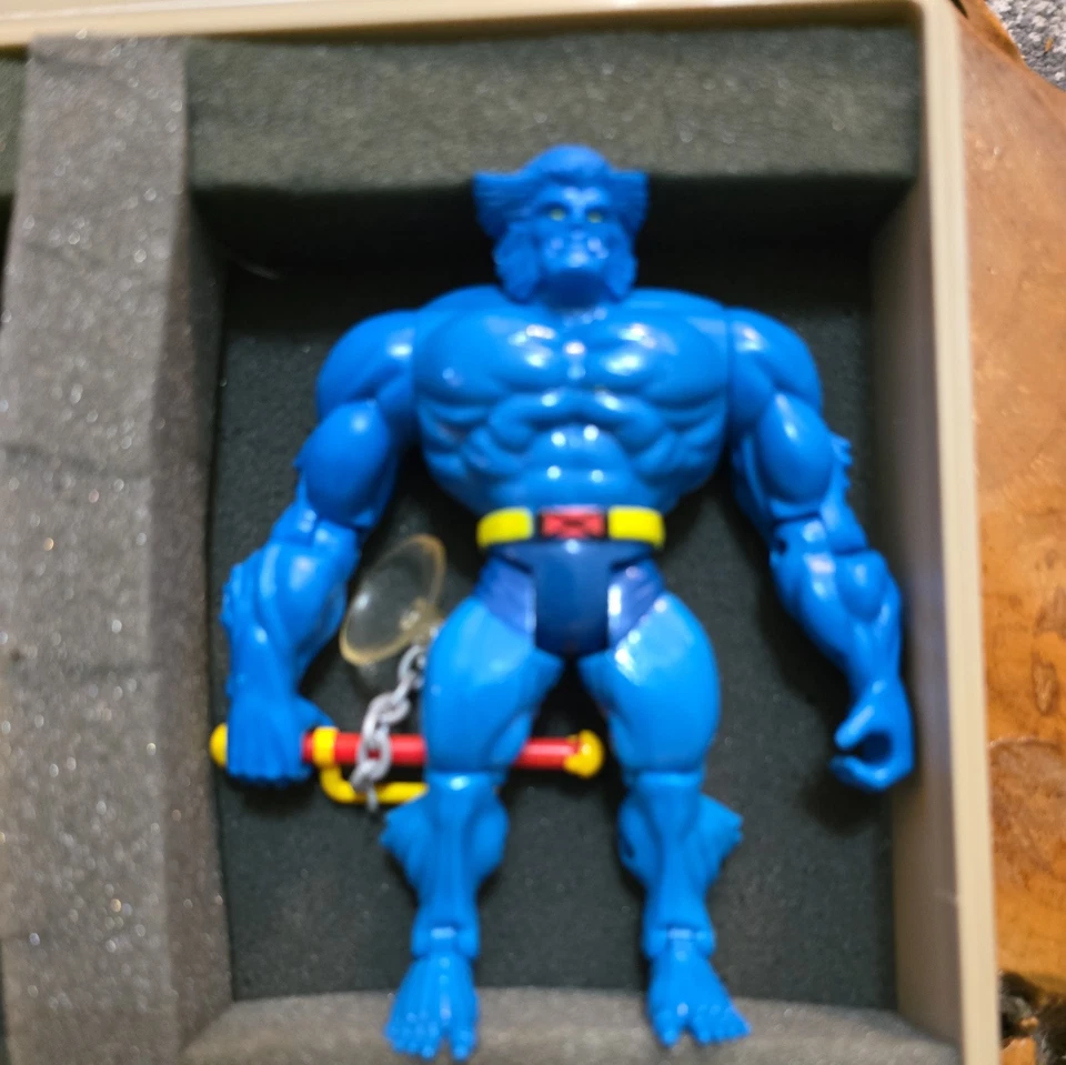 The Uncanny X-Men ToyBiz Beast Cyclops Iceman Phoenix Action Figure Lot of 4 - Image 4 of 4