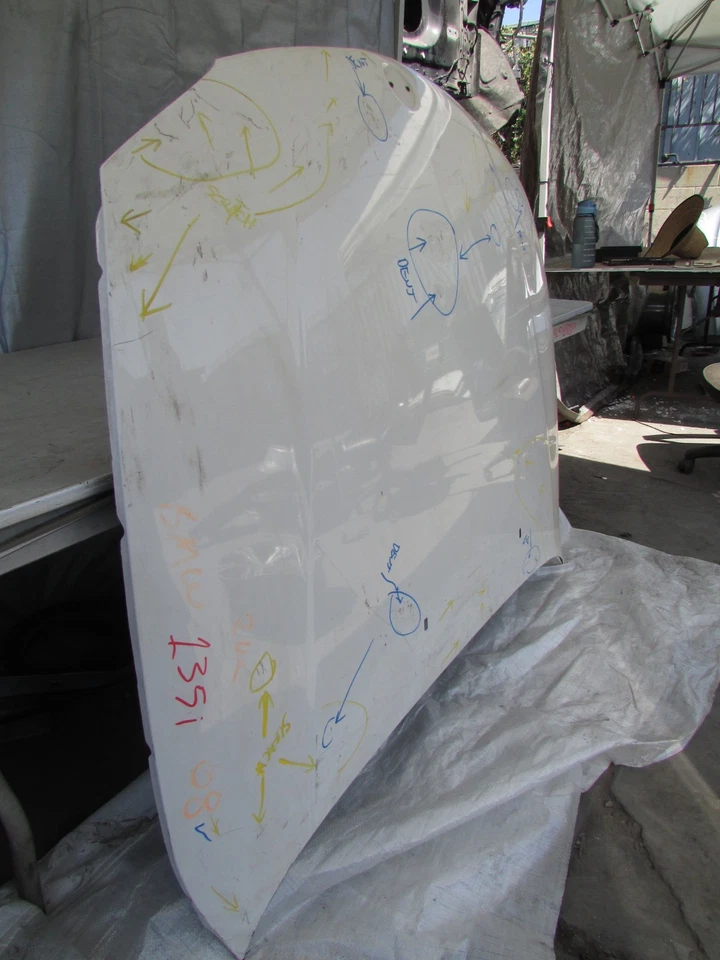 BMW SERIE 1 128i 135i 2008 2009 2010 2011 2012 2013 cubierta del capó delantero OEM usado Foto 3 de 4