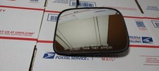 1998-2002 Isuzu Trooper Right Passenger Side View Mirror Glass Lens 1998-2002 Isuzu Trooper Right Passenger Side View Mirror Glass Lens