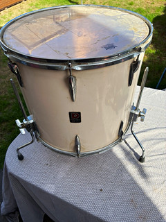 Vintage Premier Elite Floor Tom 18”x 16” Modell 1978 ?
