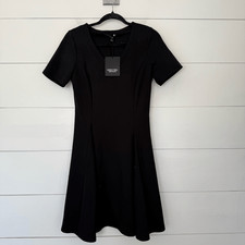 Simply Vera Wang Women’s Small Black Ruffle Vneck Short Sleeve Dress New