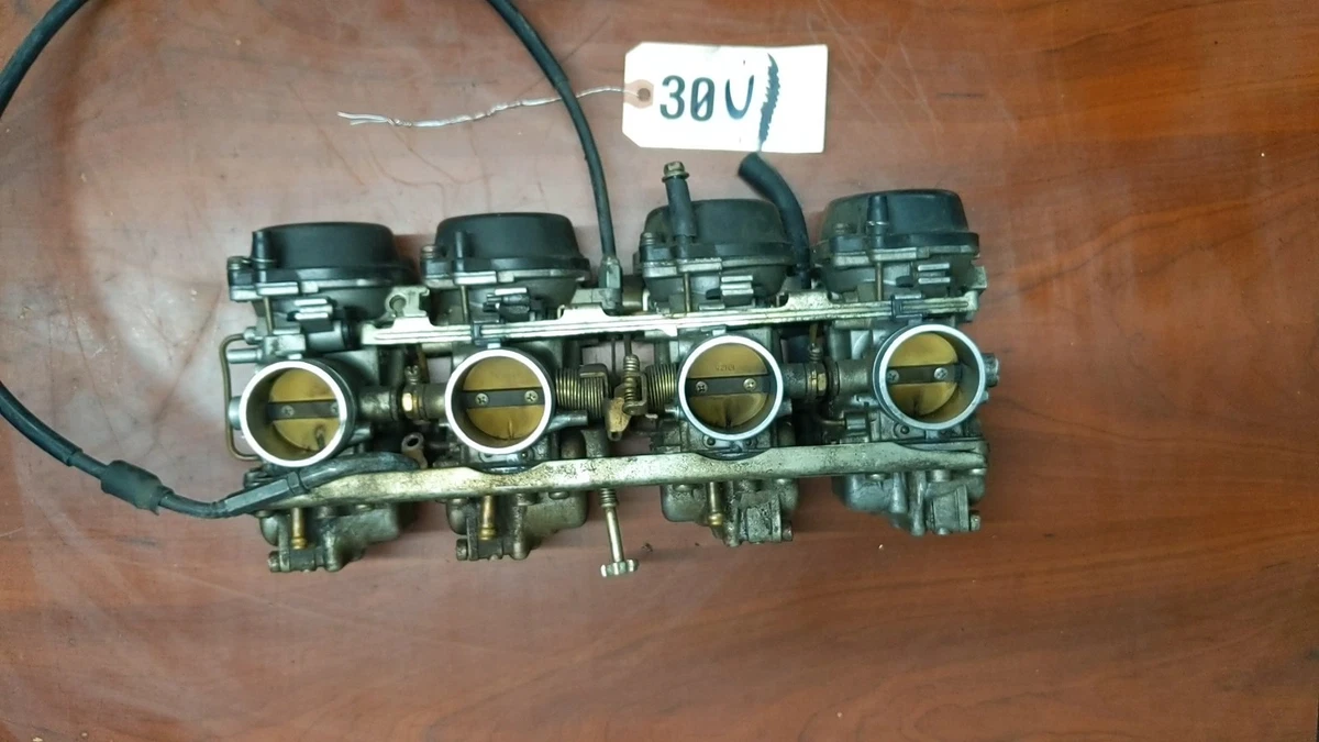 Carburateur D'occasion Pour Suzuki GSXR 1100 (années 1986 à 1988) – Pièce D'origine