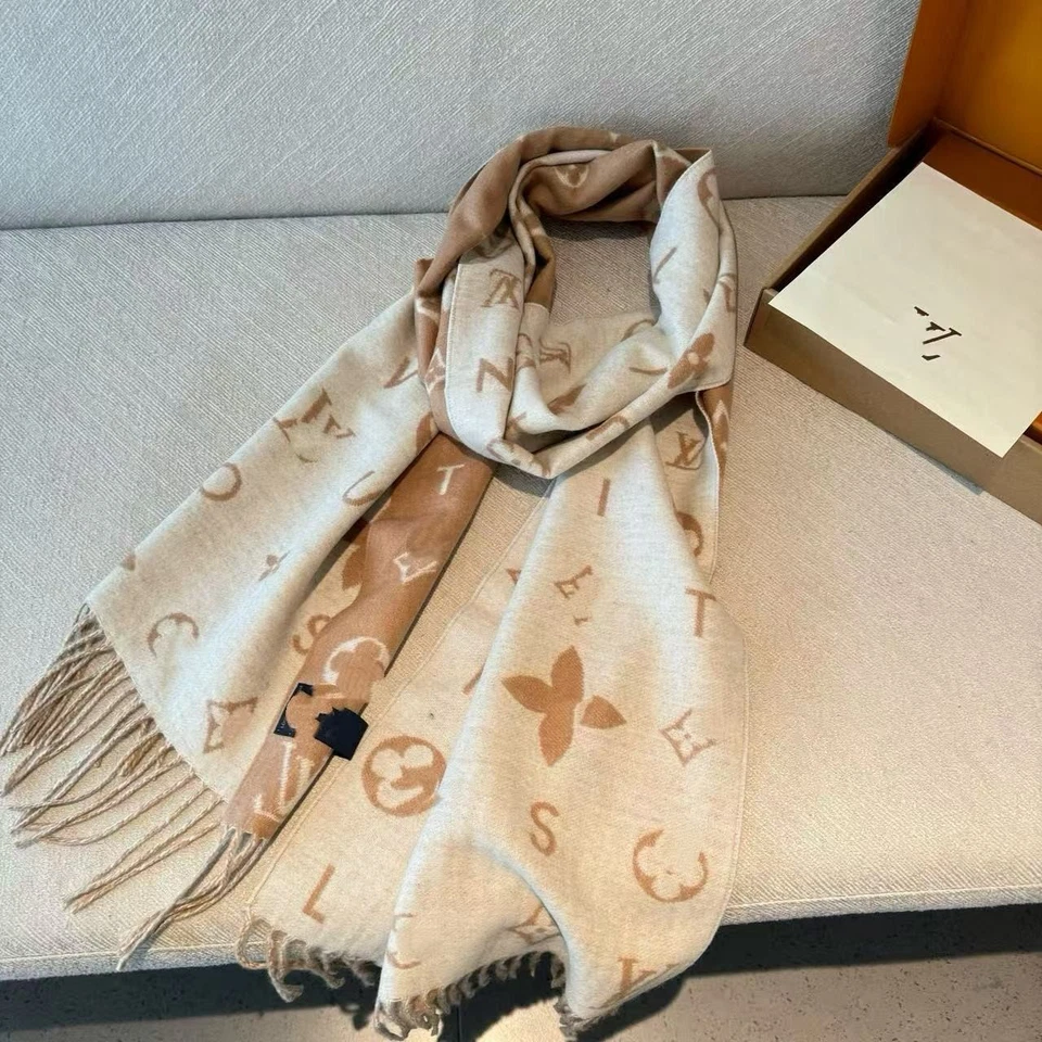 Calentador de cuello con letras largas L chal de invierno engrosado con borlas Foto 2 de 4