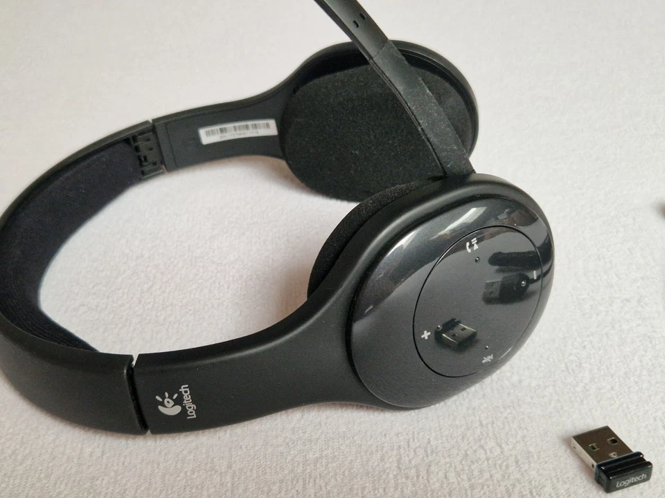 Logitech H800 Kabelloses Bluetooth Headset, USB, Multi-Device, PC/Mac/Tablet - Bild 2 von 4