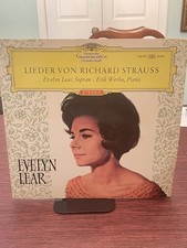 DGG 138 910 RED STEREO RICHARD STRAUSS LIEDER Evelyn Lear Erik Werba 1964 Tulip DGG 138 910 RED STEREO RICHARD STRAUSS LIEDER Evelyn Lear Erik Werba 1964 Tulip
