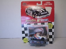 1994 NASCAR Racing Champions 1/64 6 Mark Martin Valvoline with Collectors Card