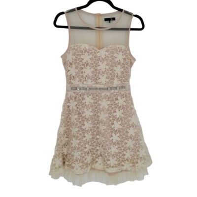 Ryu womens small beige floral crochet lace overlay sheer mesh