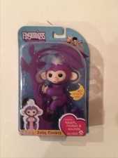 Fingerlings Wow Wee MIA Interactive Baby Monkey original 2016 