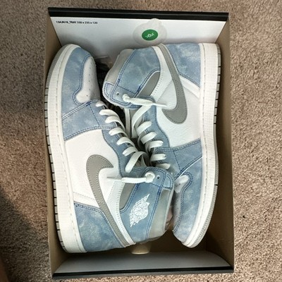 Jordan Air Jordan 1 Retro High OG Hyper Royal Blue/White/Gray Suede 555088-402