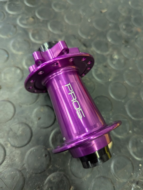 Hope Pro 5 DH Front Hub (110x20) Purple