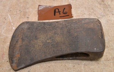 Big 4 1/2 lb blacksmith V mark logo splitting axe collectible antique tool ax A6
