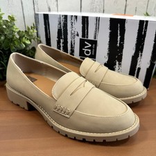 DV by Dolce Vita Women's Crisp Dune Loafers Size 7.5