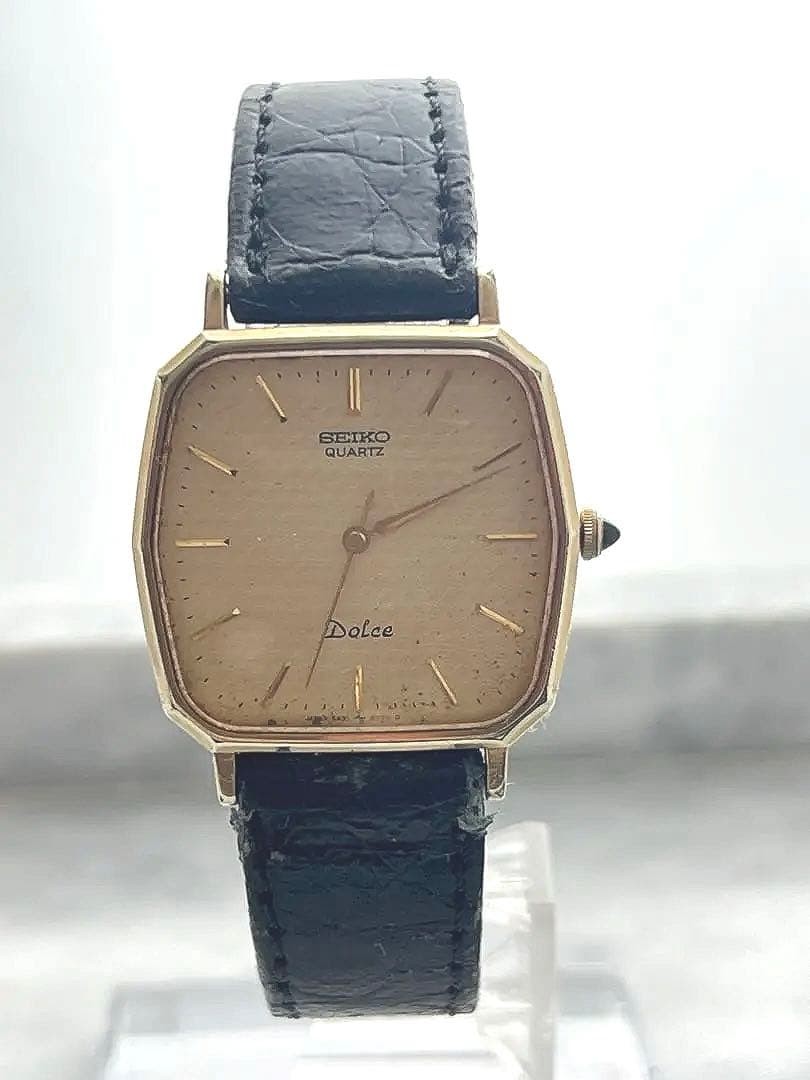 Used Gold Quartz SGP30 Seiko 29mm Seal Men’s Silver with Watch Dolce - VintageWatches.PK Used Gold Quartz SGP30 Seiko 29mm Seal Men’s Silver with Watch Dolce - vintagewatches.pk