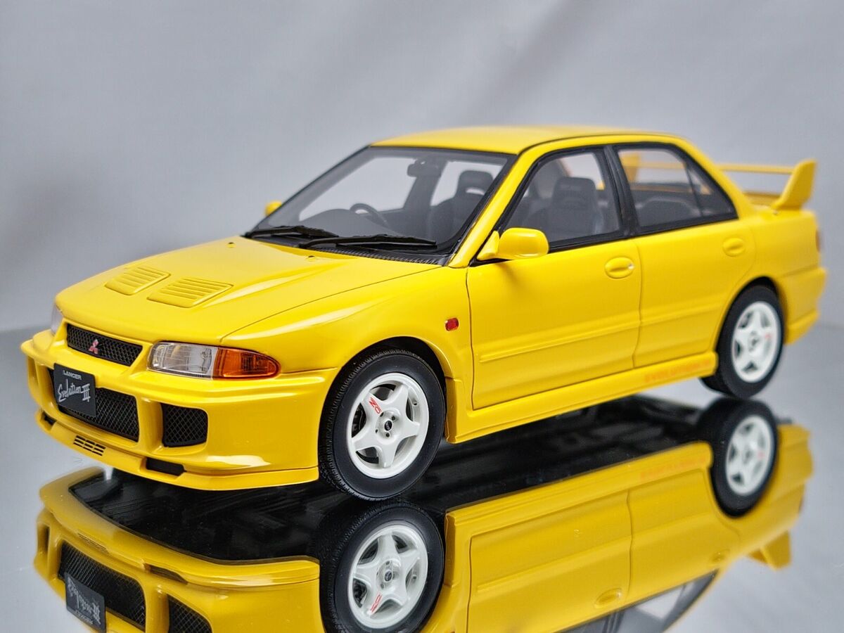 Otto Mobile Mitsubishi Lancer Evo III 1995 Dandelion Yellow Otto Mobile Mitsubishi Lancer Evo III 1995 Dandelion Yellow