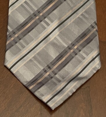 Luciano Versi Gray Hand Made 100% Silk Men s Neck Tie Made In China